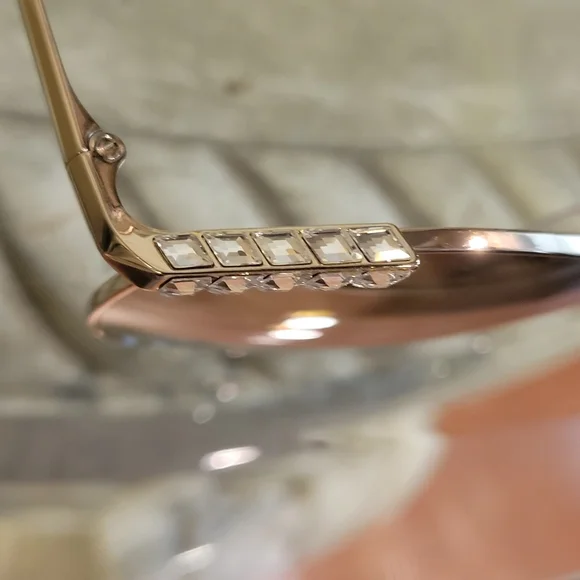 Tiffany & Company Pillow Crystal Sunglasses TF3073 NWOT. NAM#482 - Picture 7 of 17